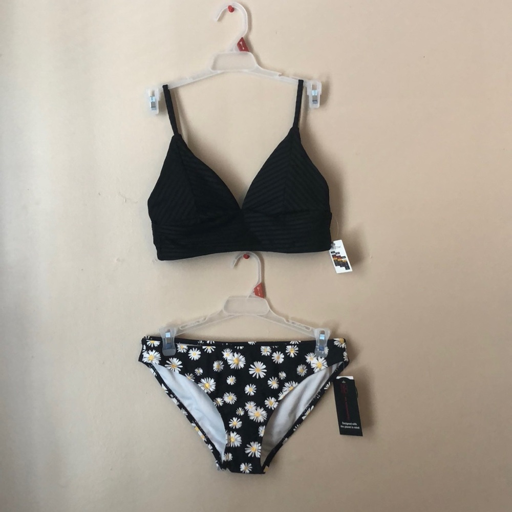 No Boundaries, Medum (7/9) Bikini, NEW